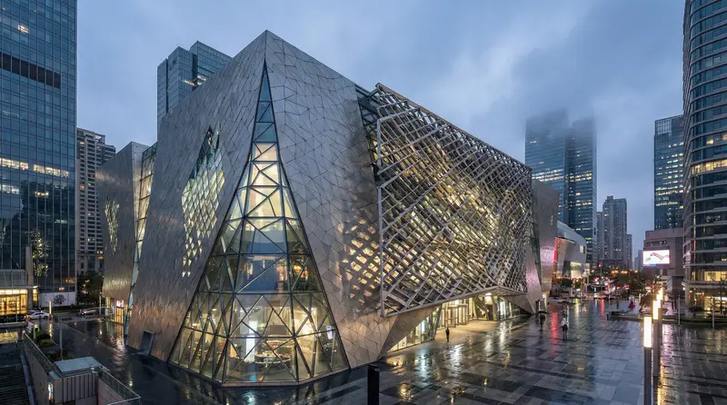 A Magia da Arquitetura de Jean Nouvel: Uma Jornada pela Inov