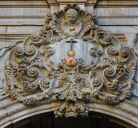 Detalhe de Arquitetura Barroca: O Movimento Arquitetônico dos Exageros